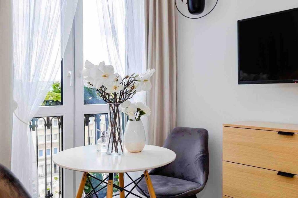 Lux Apartament W Centrum, Plac Konstytucji, Klimatyzacja, Widokowy Διαμέρισμα Βαρσοβία Εξωτερικό φωτογραφία